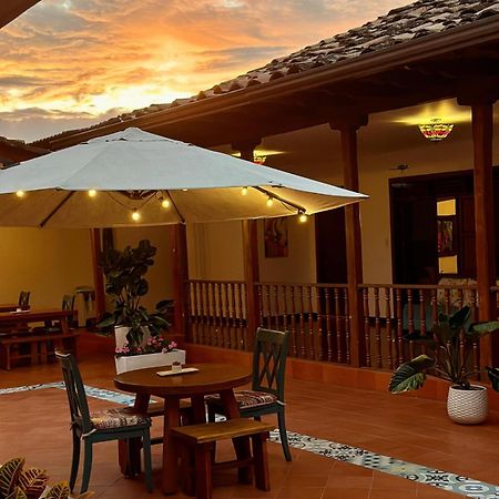 Hotel Colonial Andino - Parque Principal De Pitalito Dış mekan fotoğraf