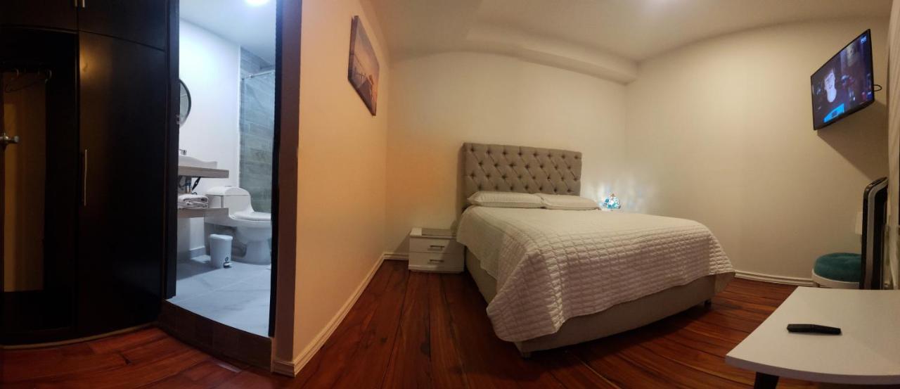 Hotel Colonial Andino - Parque Principal De Pitalito Dış mekan fotoğraf