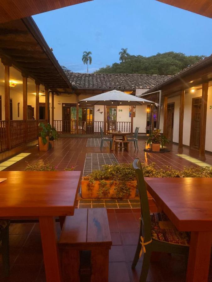 Hotel Colonial Andino - Parque Principal De Pitalito Dış mekan fotoğraf