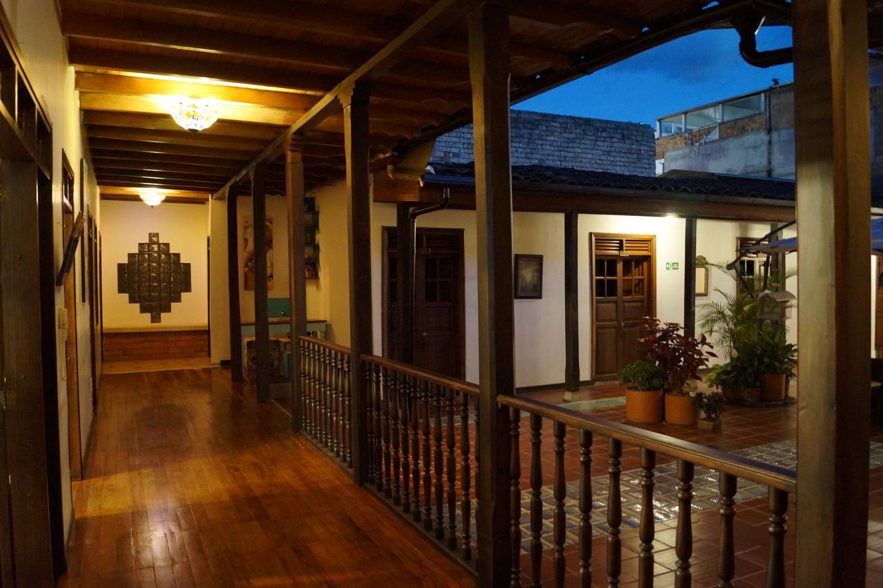 Hotel Colonial Andino - Parque Principal De Pitalito Dış mekan fotoğraf